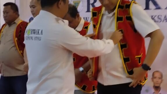 Forwaka Gunungsitoli Resmi Dilantik, Kajari Firman Halawa : Junjung Tinggi Kode Etik Jurnalistik