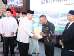 Serahkan Lebih dari 1.000 Sertipikat Tanah Wakaf dalam ICOP 2026, Menteri Nusron Minta Penerima Jadi Pionir Percepatan