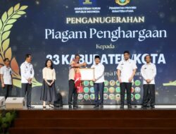 Wujudkan Kemudahan Akses Pelayanan Hukum Bagi Masyarakat, Walikota Tebingtinggi Terima Penghargaan Dari Kementerian Hukum RI
