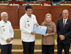 Gubernur Bobby Nasution Sampaikan Ranperda Pertanggungjawaban APBD 2025, Pemprov Sumut Catat Surplus Rp521,494 Miliar