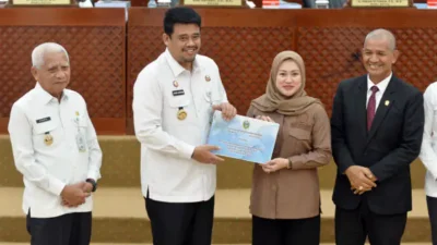 Gubernur Bobby Nasution Sampaikan Ranperda Pertanggungjawaban APBD 2025