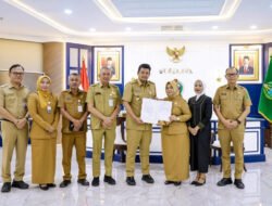 Tiorita Surbakti Resmi Terima SK Plt Bupati Langkat, Gubernur Bobby Nasution Tekankan ASN Harus Layani Masyarakat